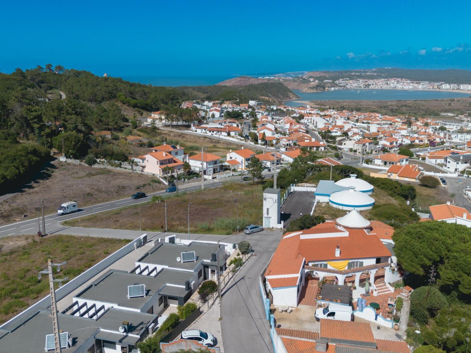 Cazenn Salir Do Porto - Holiday House Salir de Porto Exterior foto